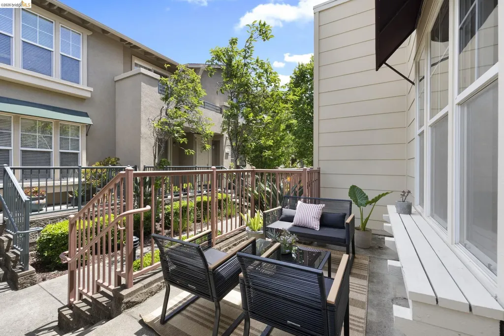 1524 Tucker Street Oakland CA 94603