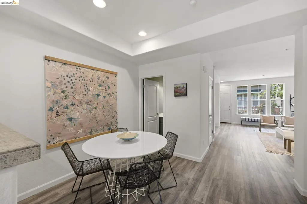1524 Tucker Street Oakland CA 94603