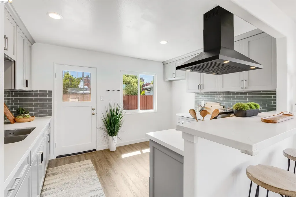 832 Serra Drive San Leandro CA 94578