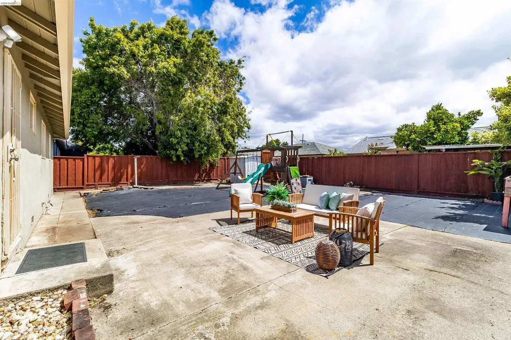 832 Serra Drive San Leandro CA 94578