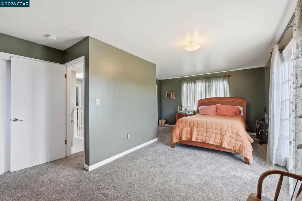 1225 Ulfinian Way Martinez CA 94553