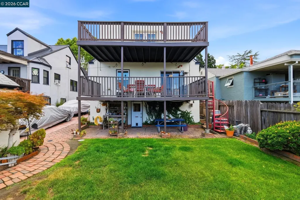 1225 Ulfinian Way Martinez CA 94553