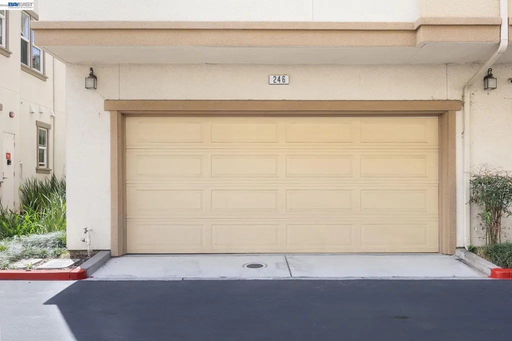 246 Sullivan Way Hayward CA 94541