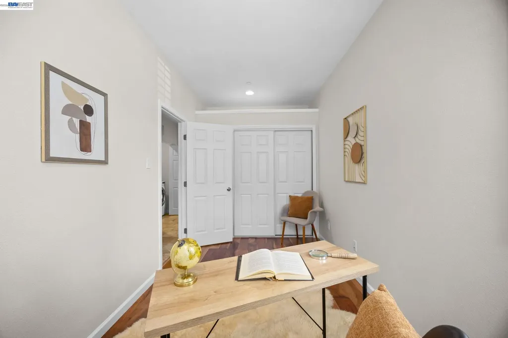 246 Sullivan Way Hayward CA 94541