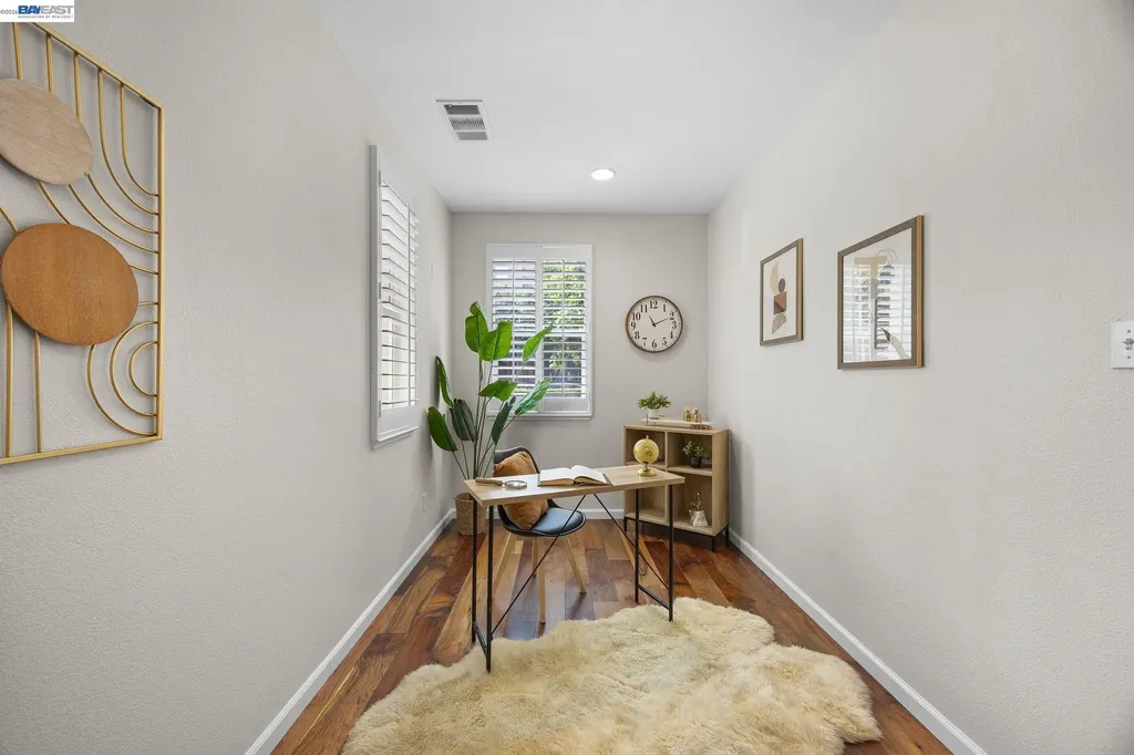 246 Sullivan Way Hayward CA 94541