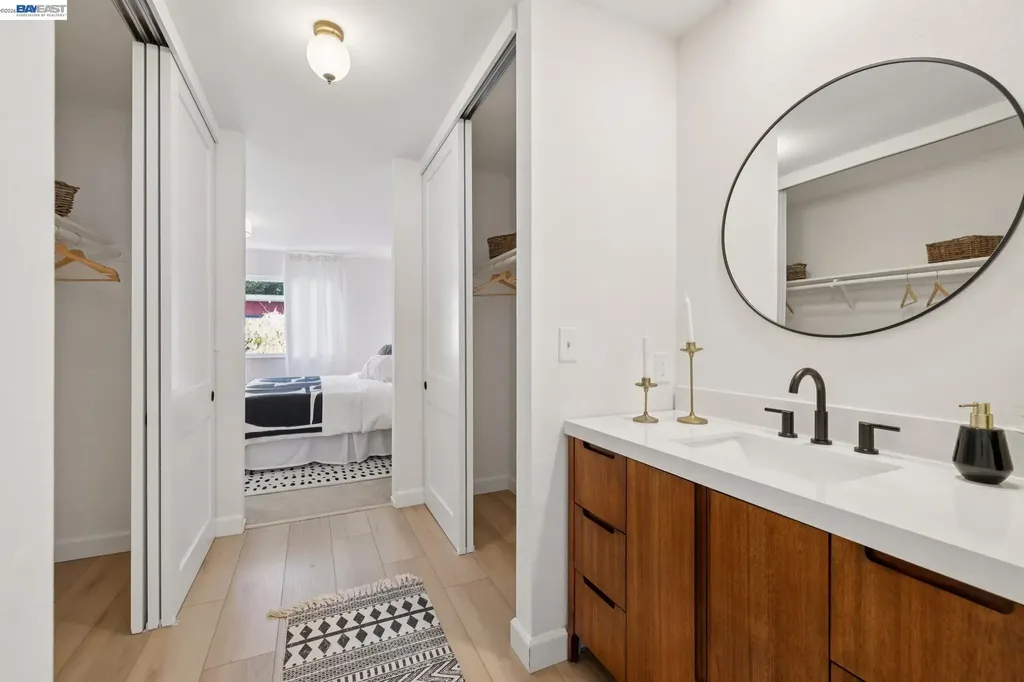 2615 San Jose Avenue Alameda CA 94501