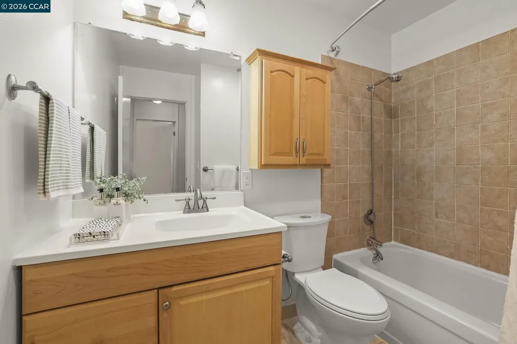 2564 Walnut Boulevard Walnut Creek CA 94596