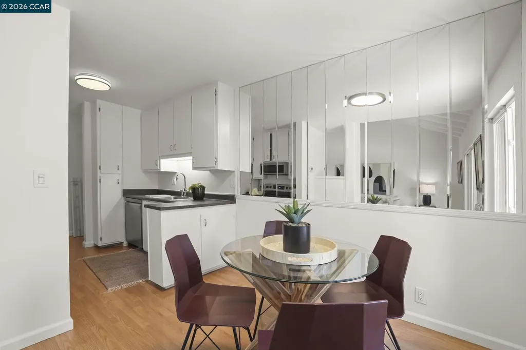 2564 Walnut Boulevard Walnut Creek CA 94596