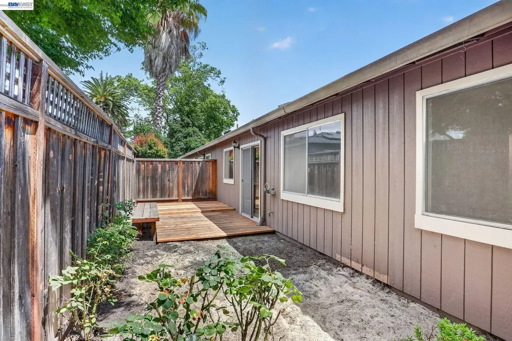 20224 San Miguel Avenue Castro Valley CA 94546