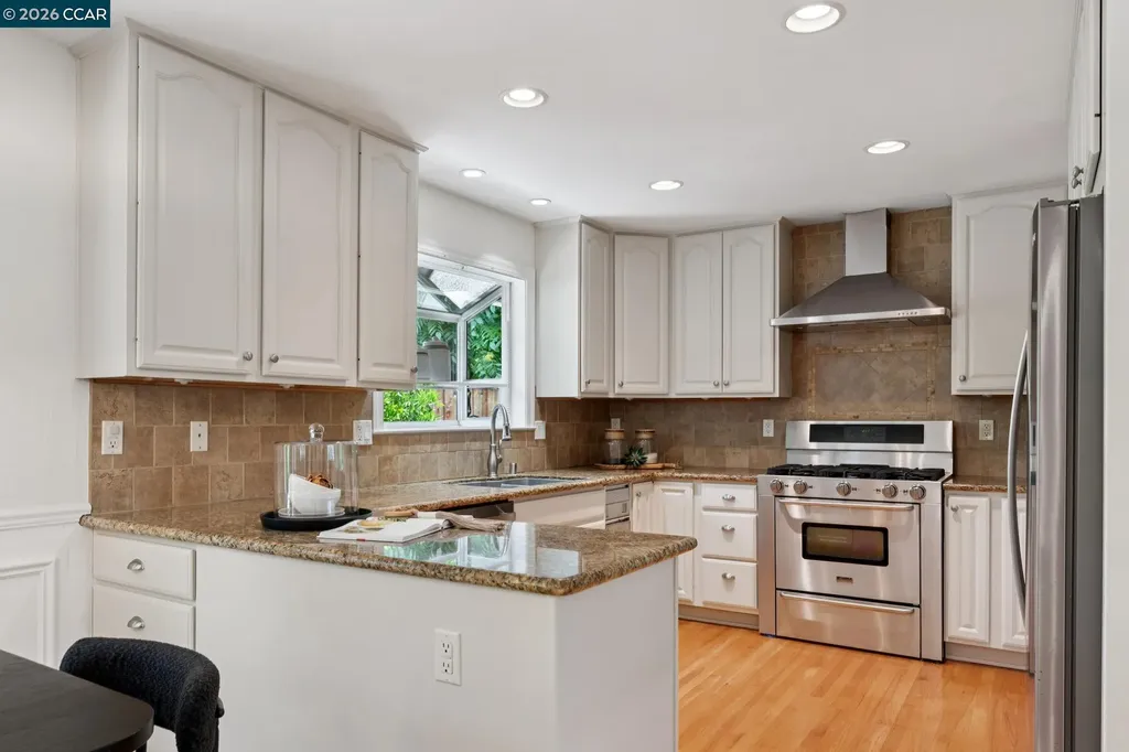 962 Oasis Drive Concord CA 94518