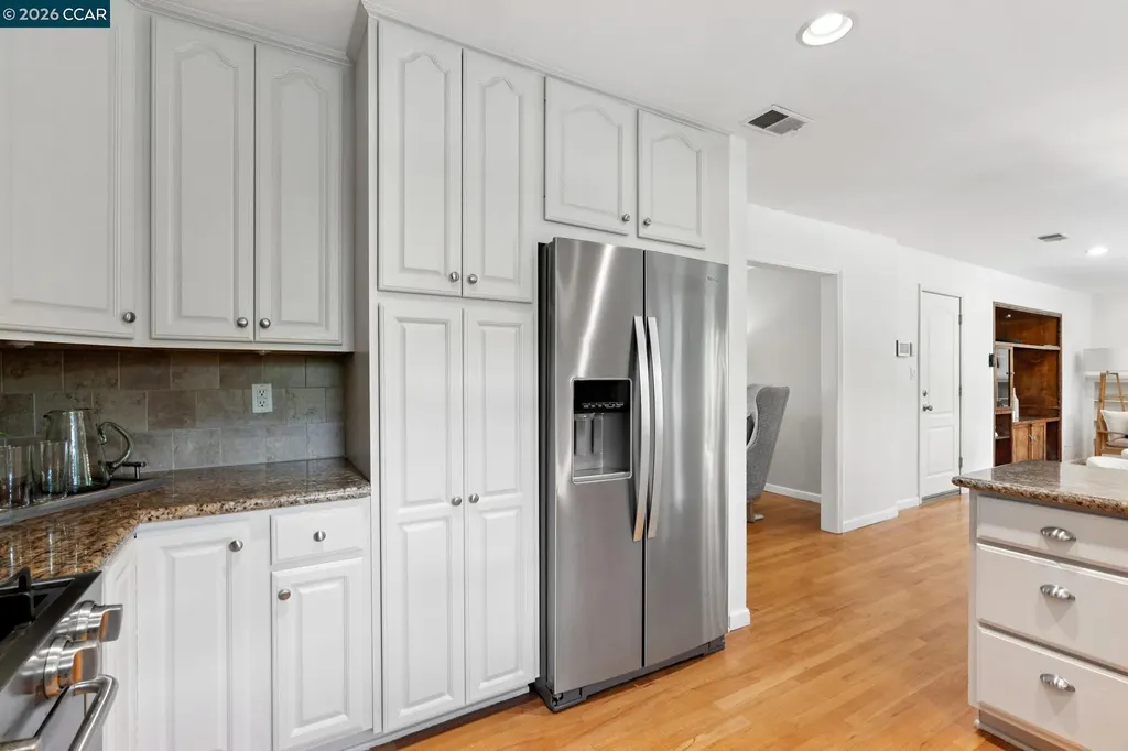 962 Oasis Drive Concord CA 94518