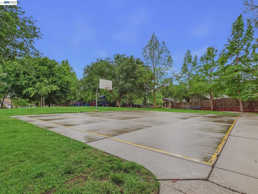 3749 Platt Court N Pleasanton CA 94588