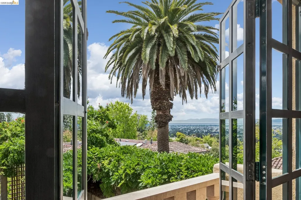 479 Mountain Avenue Piedmont CA 94611
