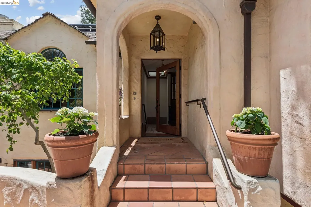479 Mountain Avenue Piedmont CA 94611