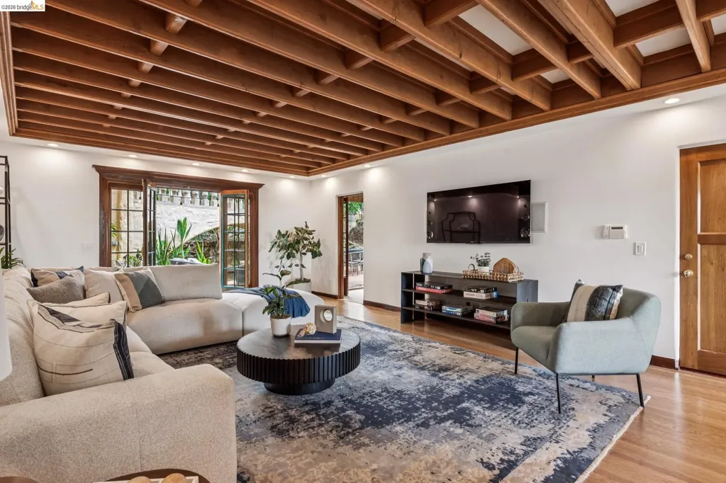 479 Mountain Avenue Piedmont CA 94611