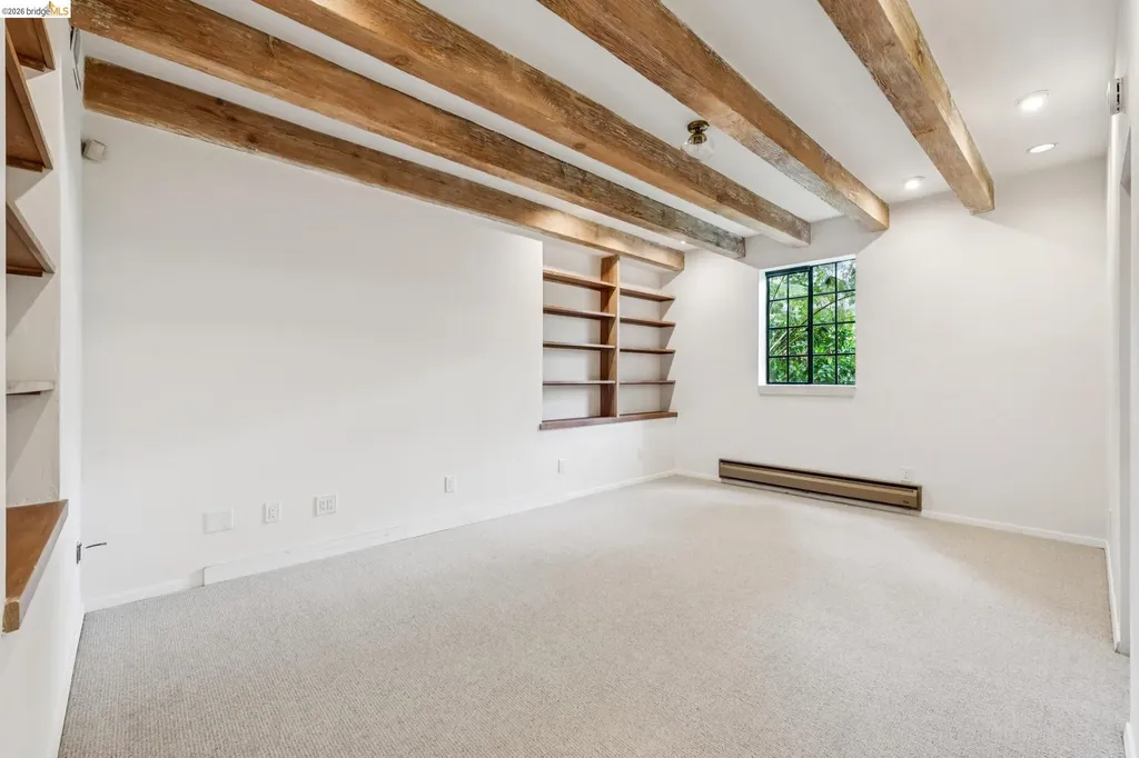 479 Mountain Avenue Piedmont CA 94611