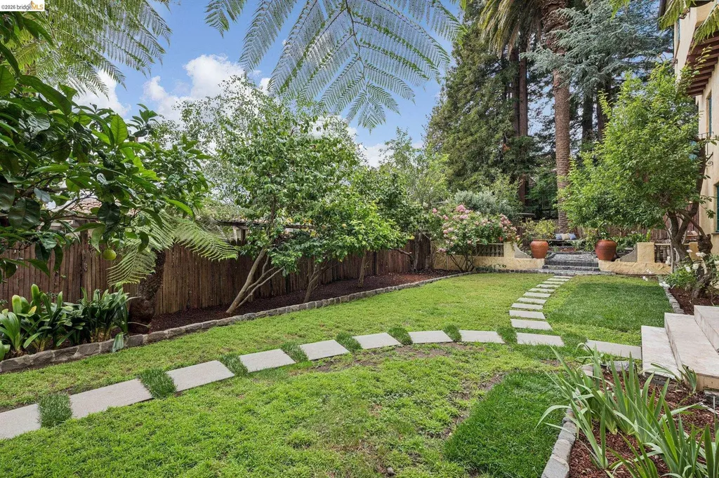 479 Mountain Avenue Piedmont CA 94611