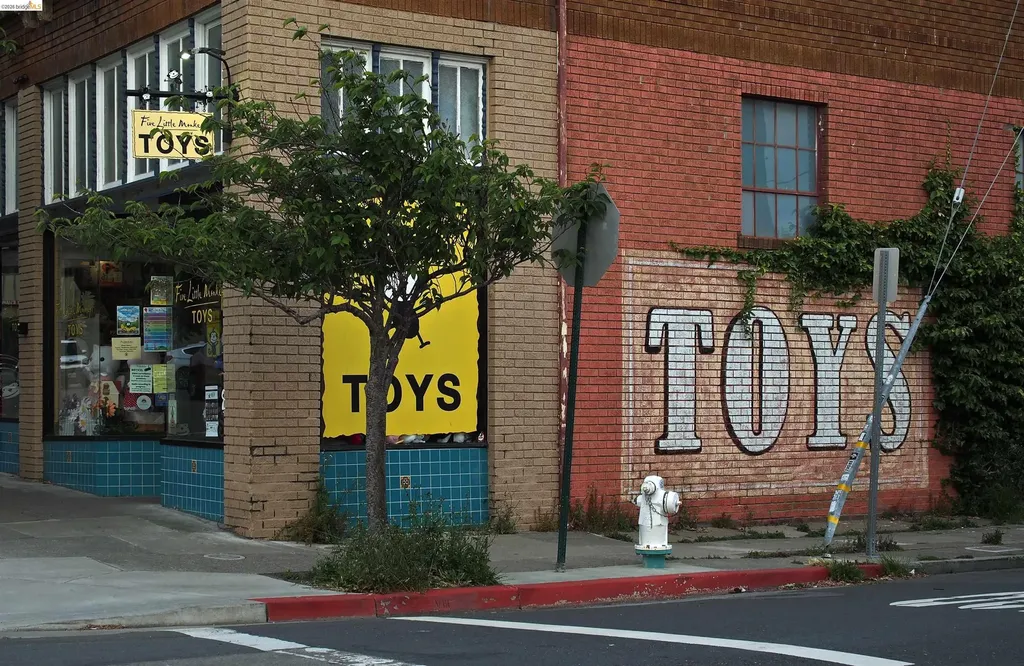 946 Jackson Street Albany CA 94706
