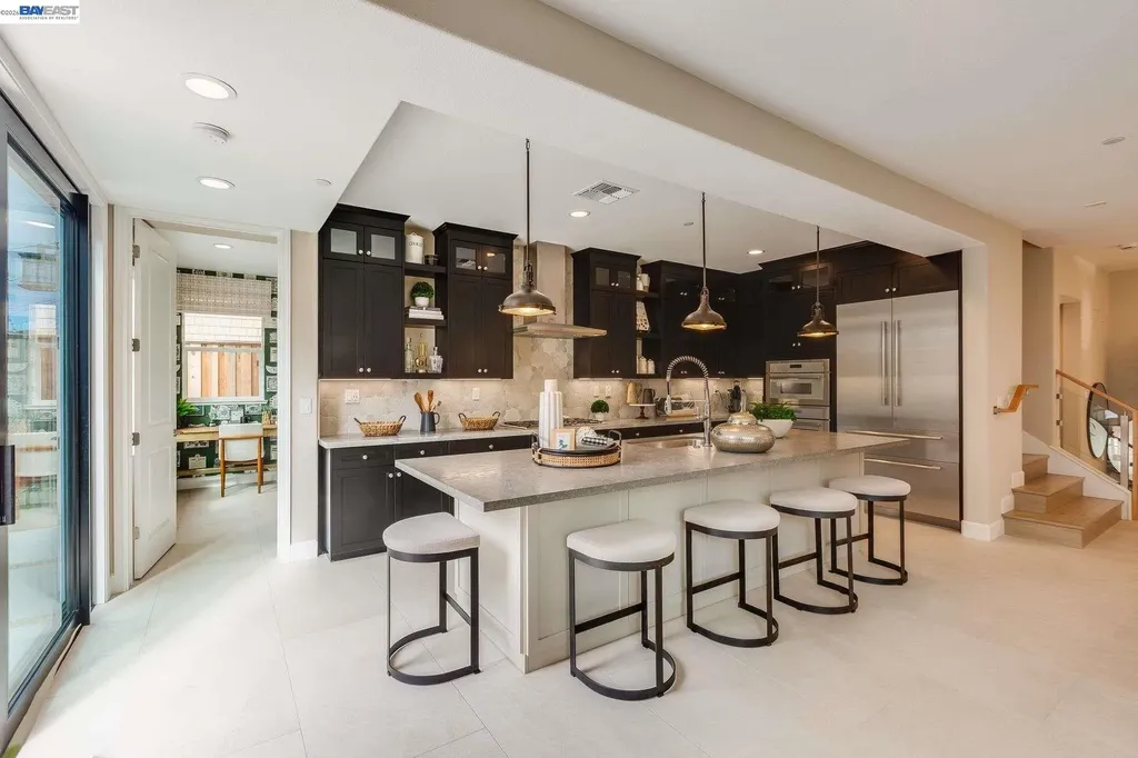 32663 Singh Circle Union City CA 94587