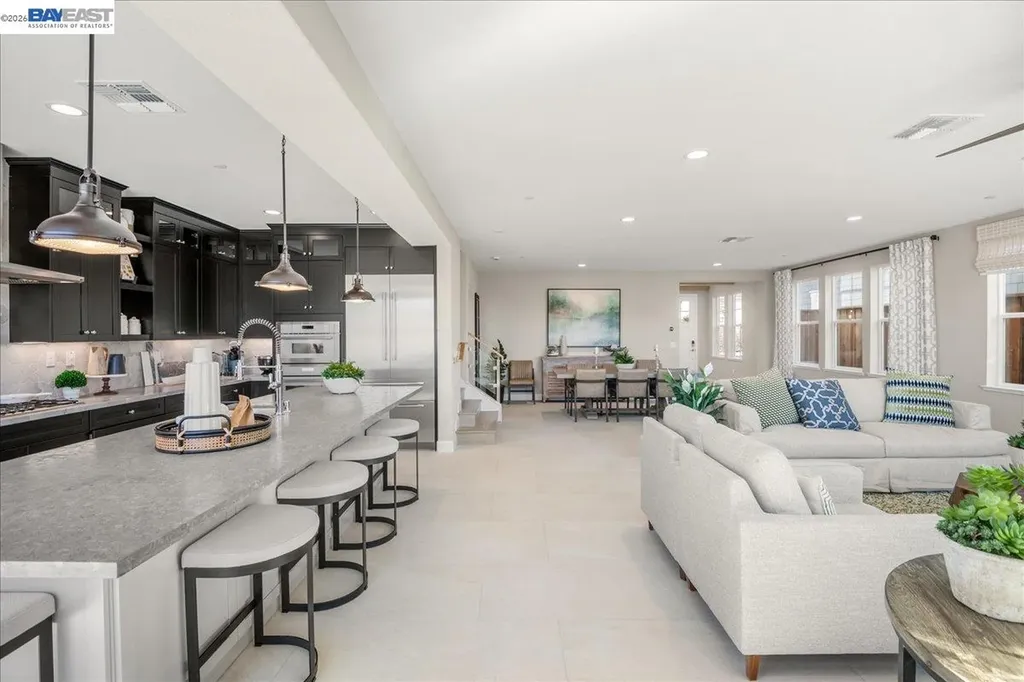32663 Singh Circle Union City CA 94587