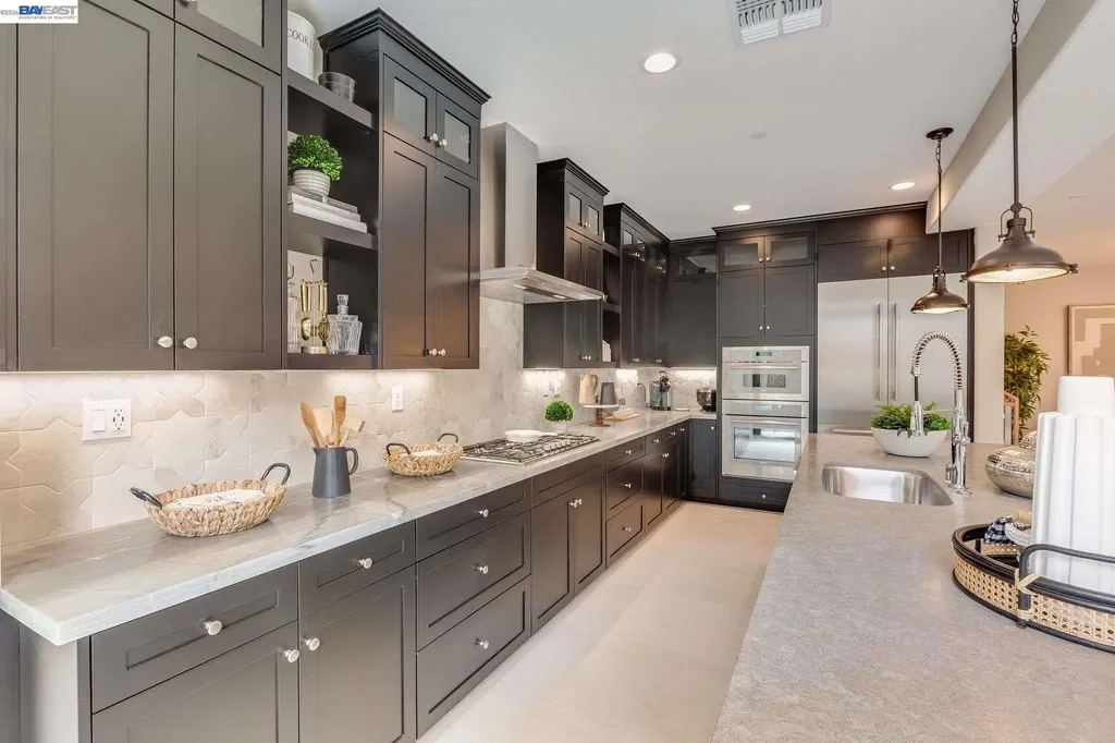 32663 Singh Circle Union City CA 94587