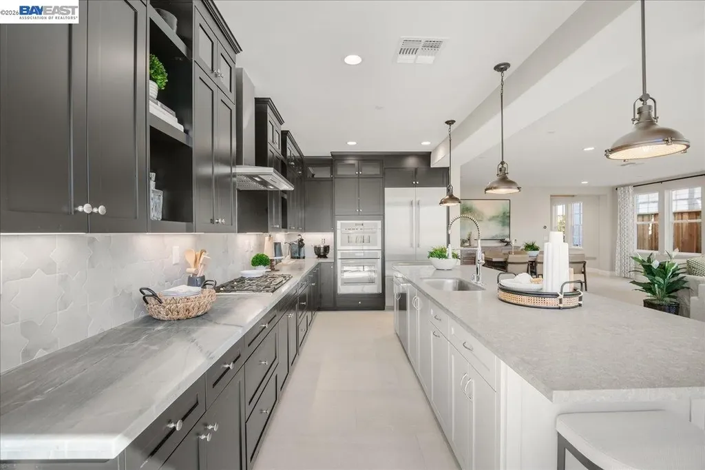32663 Singh Circle Union City CA 94587