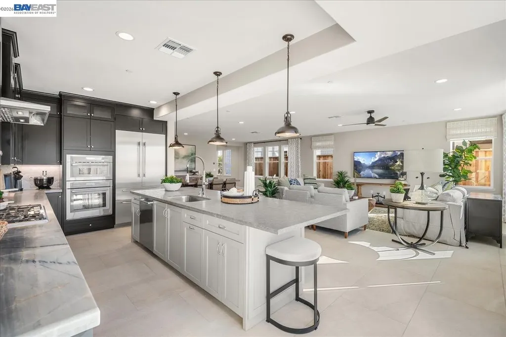 32663 Singh Circle Union City CA 94587