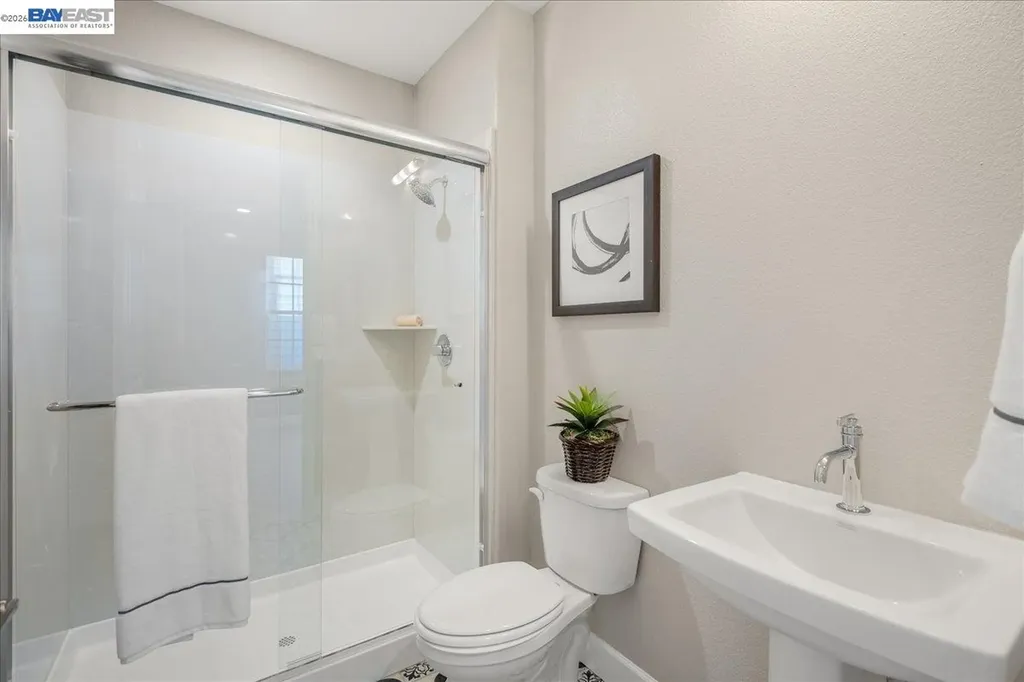 32663 Singh Circle Union City CA 94587