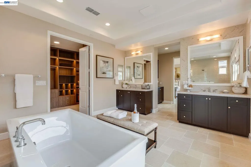 32663 Singh Circle Union City CA 94587