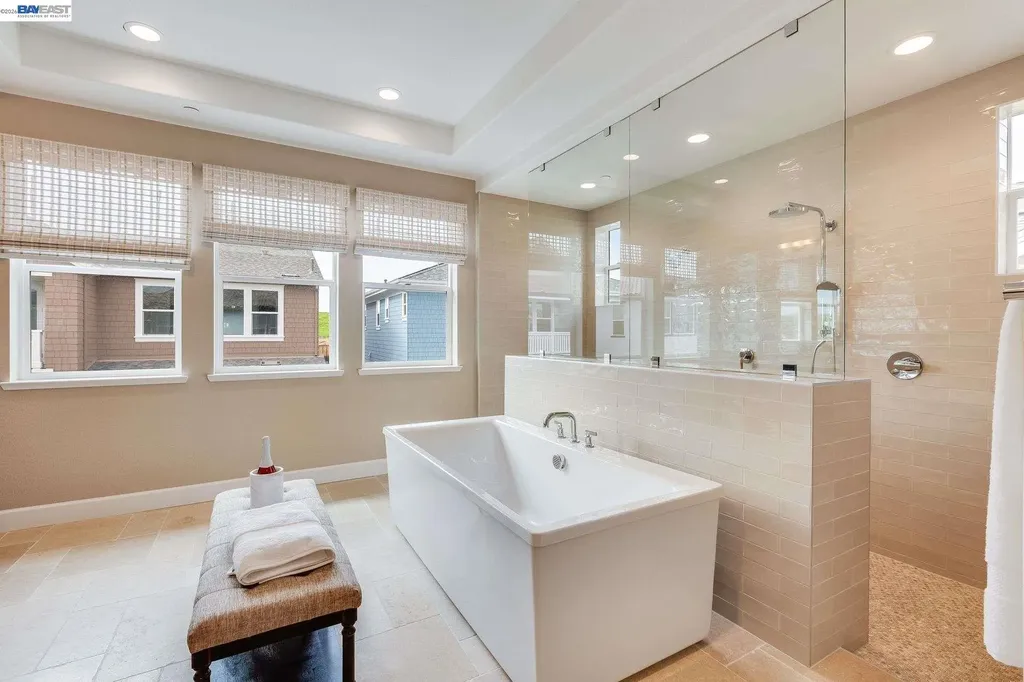 32663 Singh Circle Union City CA 94587