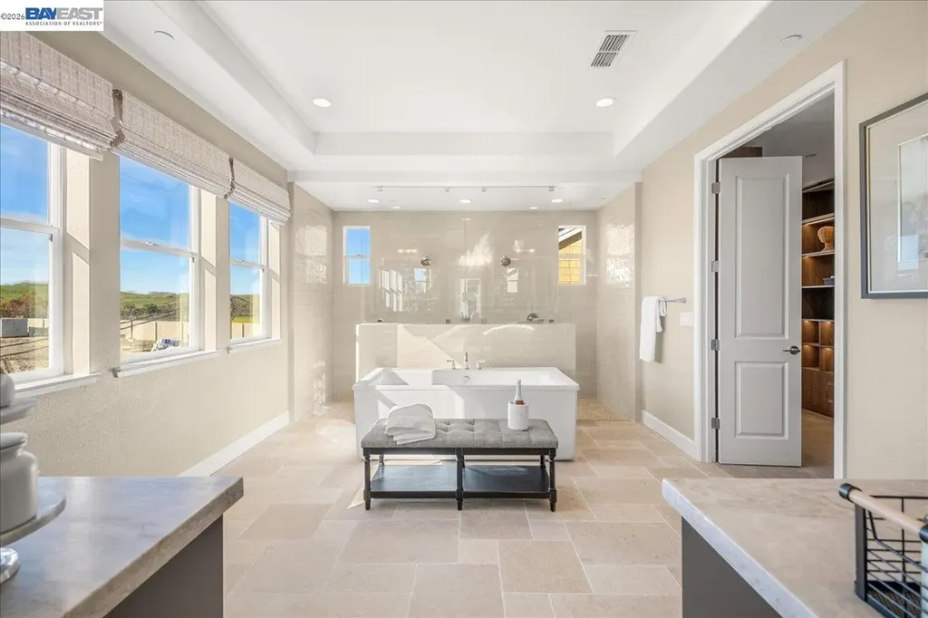 32663 Singh Circle Union City CA 94587