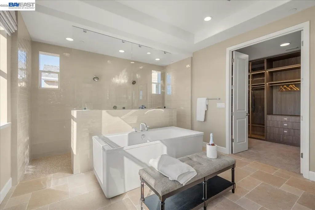 32663 Singh Circle Union City CA 94587