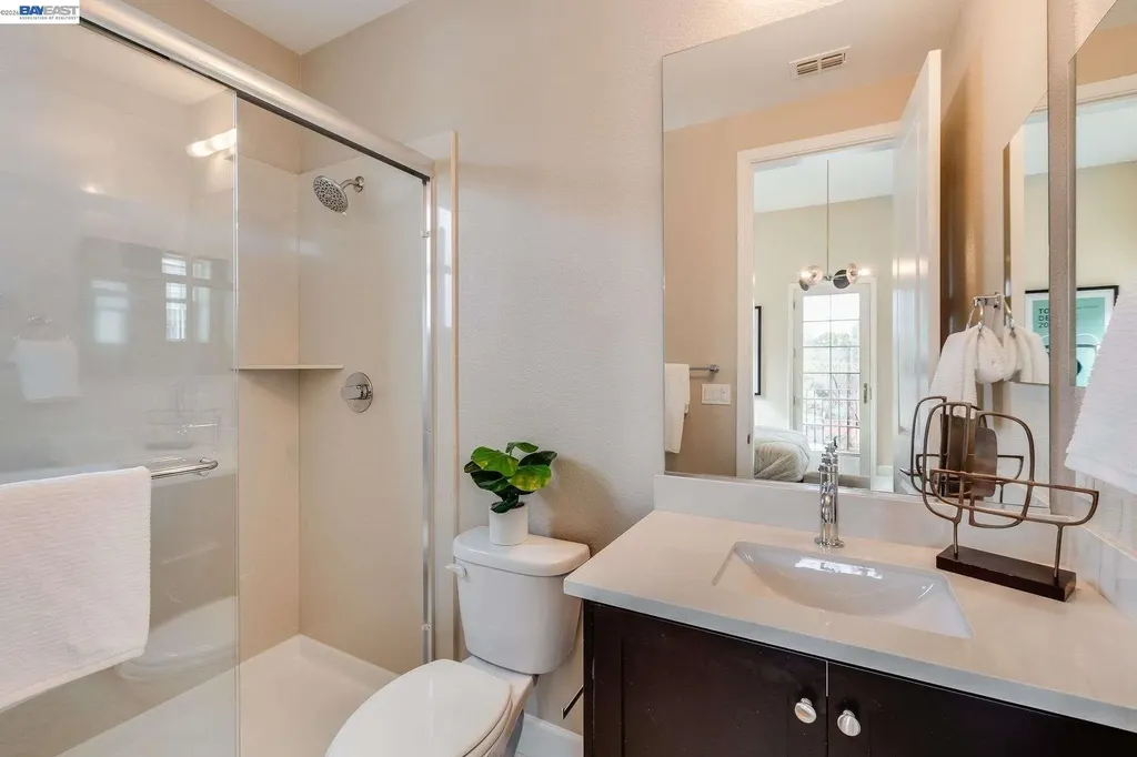 32663 Singh Circle Union City CA 94587