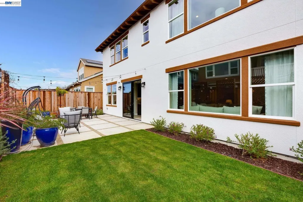 32663 Singh Circle Union City CA 94587
