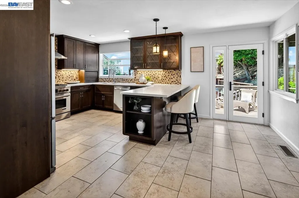 4592 Edwards Lane Castro Valley CA 94546