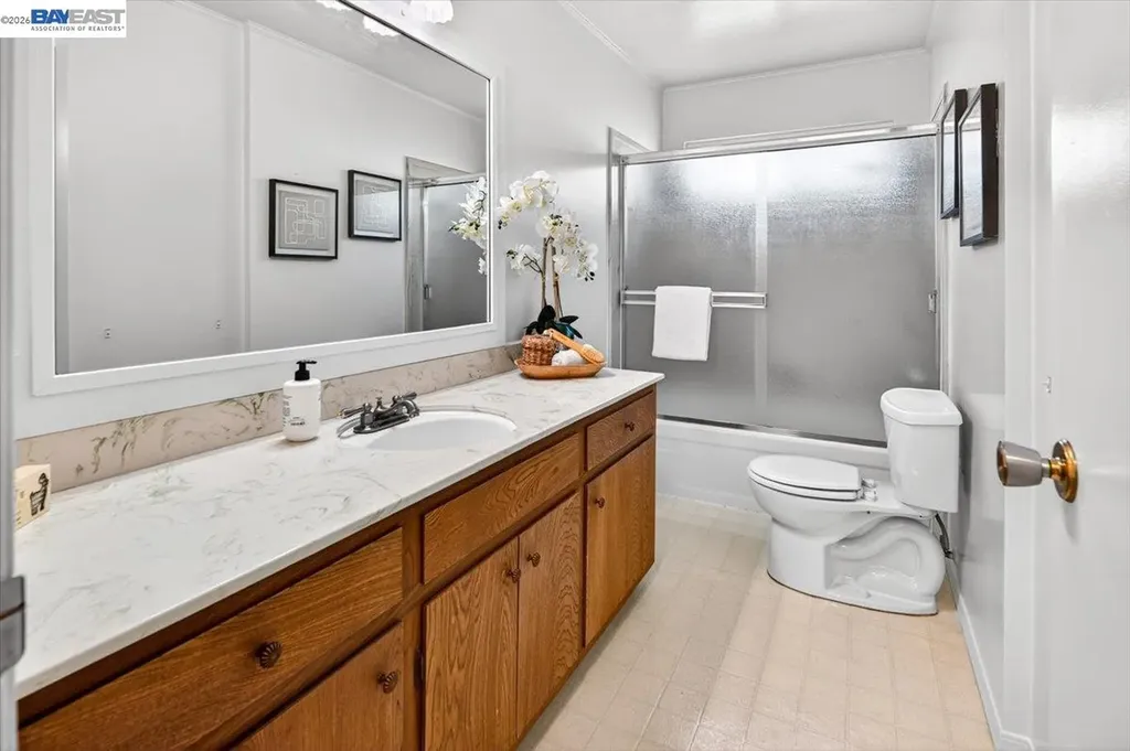 4592 Edwards Lane Castro Valley CA 94546