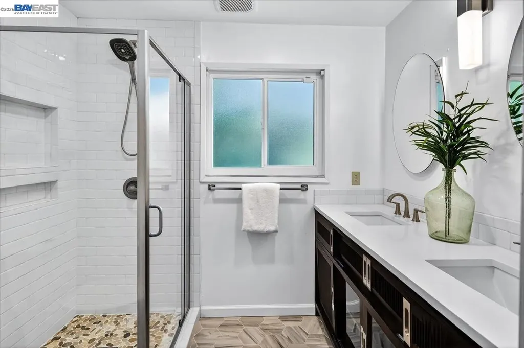 4592 Edwards Lane Castro Valley CA 94546