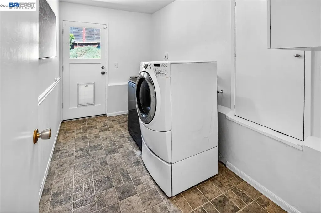 4592 Edwards Lane Castro Valley CA 94546