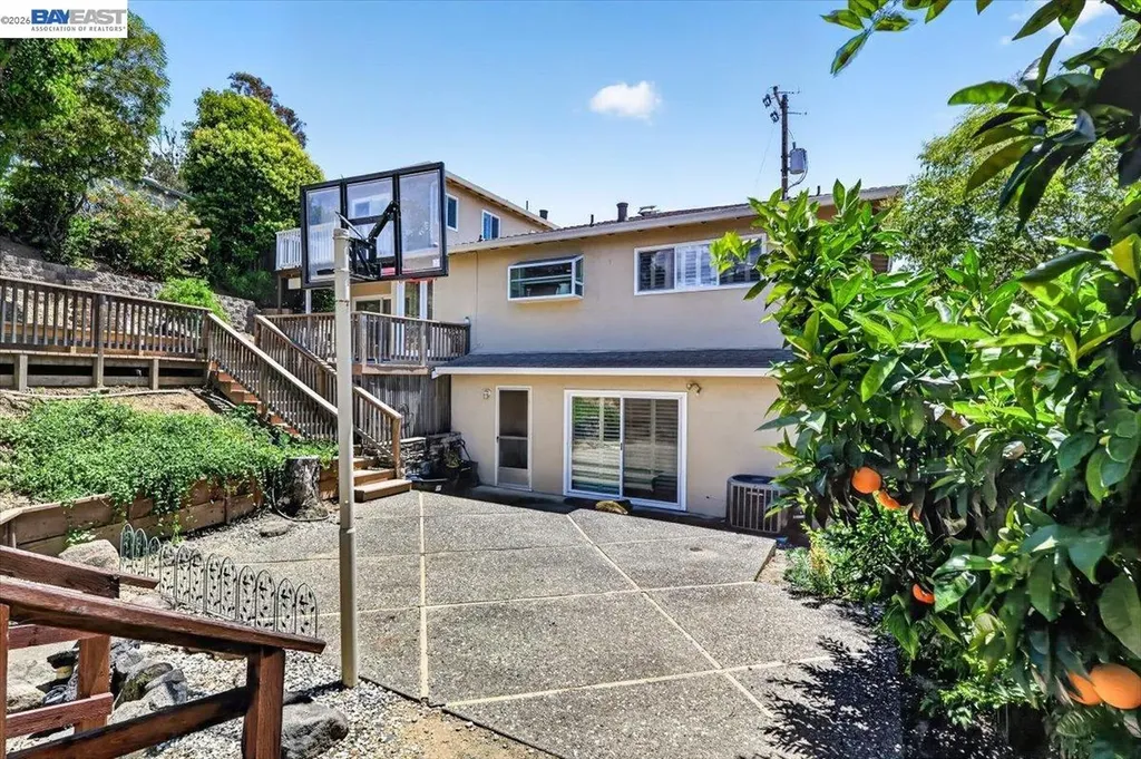 4592 Edwards Lane Castro Valley CA 94546