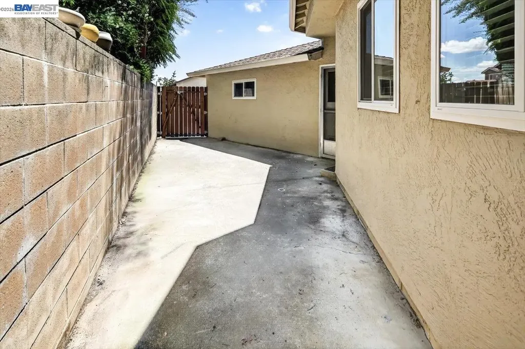 4592 Edwards Lane Castro Valley CA 94546