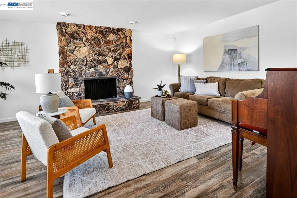 4592 Edwards Lane Castro Valley CA 94546