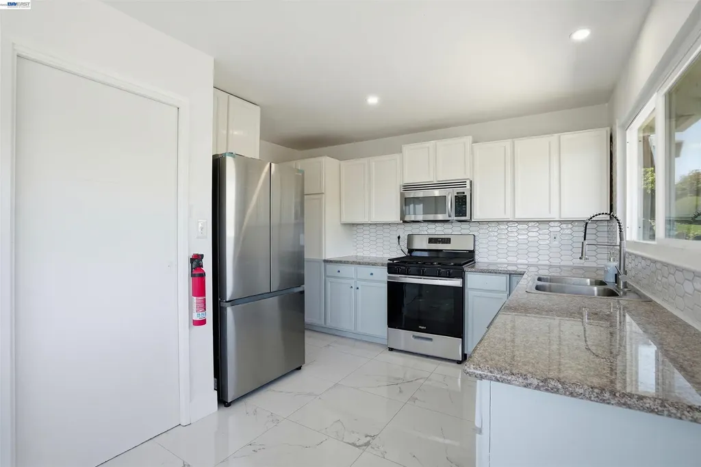 3021 Glynis Drive Richmond CA 94806