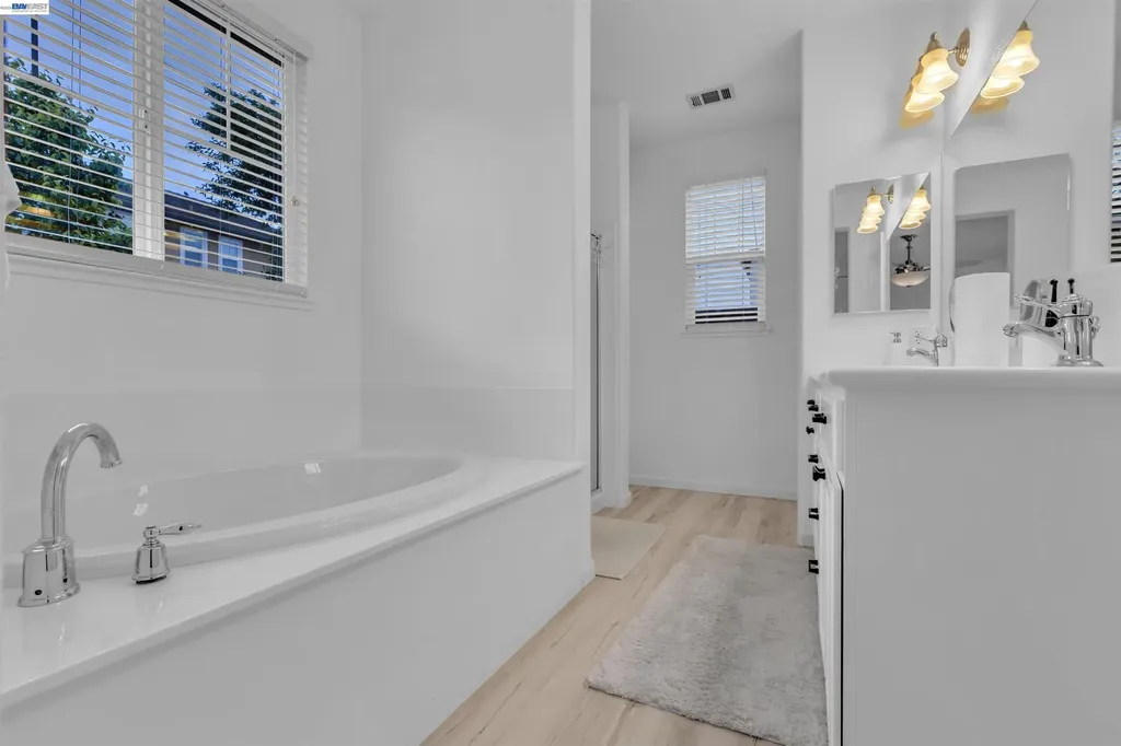 90 Bergamot Court Oakley CA 94561