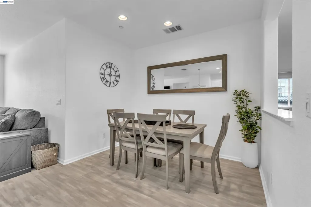 90 Bergamot Court Oakley CA 94561