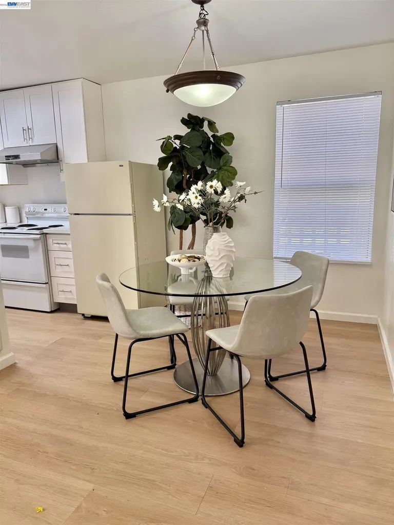 715 Heath Court Hayward CA 94544