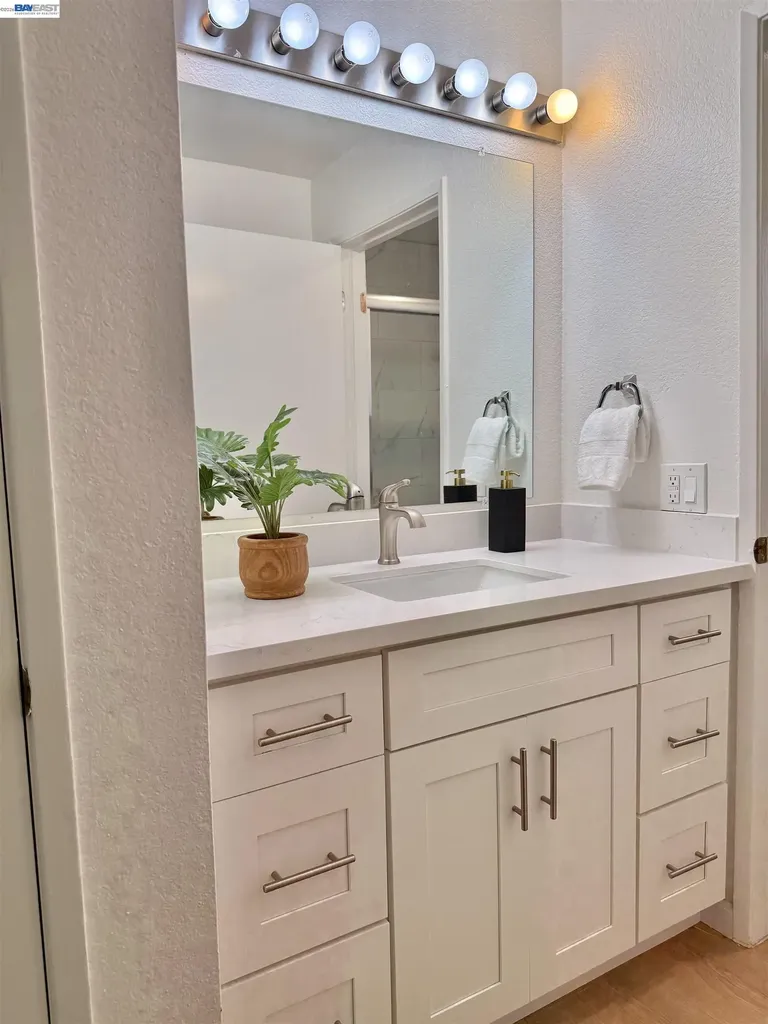 715 Heath Court Hayward CA 94544