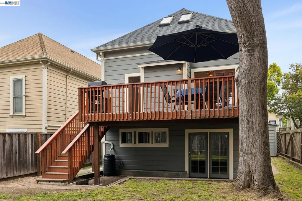 1615 Sherman Street Alameda CA 94501