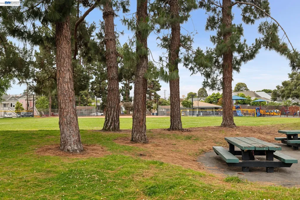1615 Sherman Street Alameda CA 94501