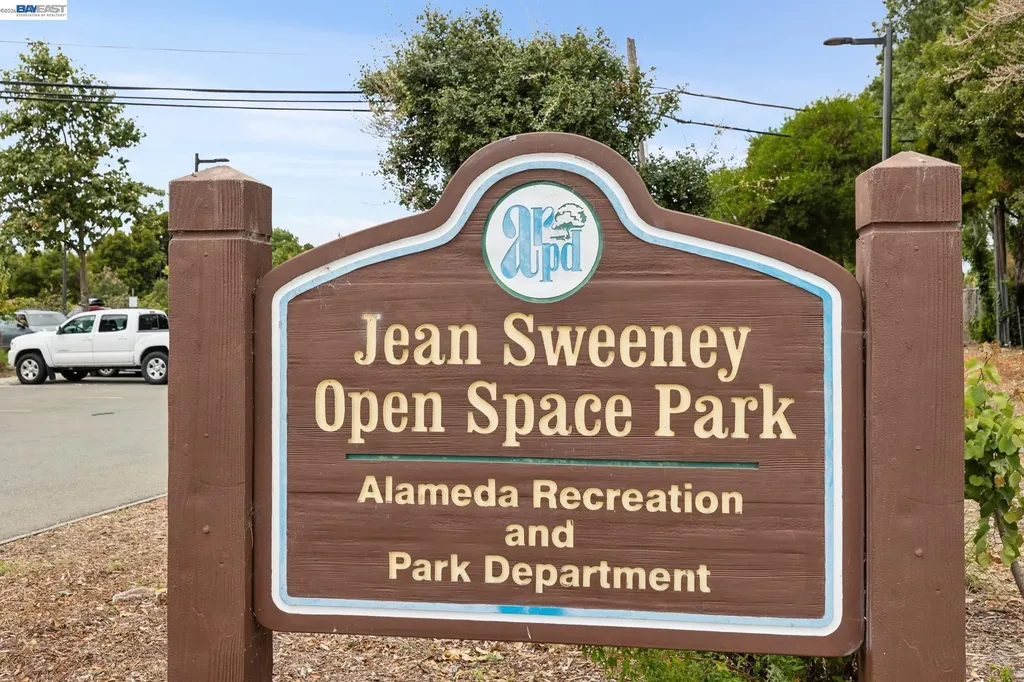 1615 Sherman Street Alameda CA 94501