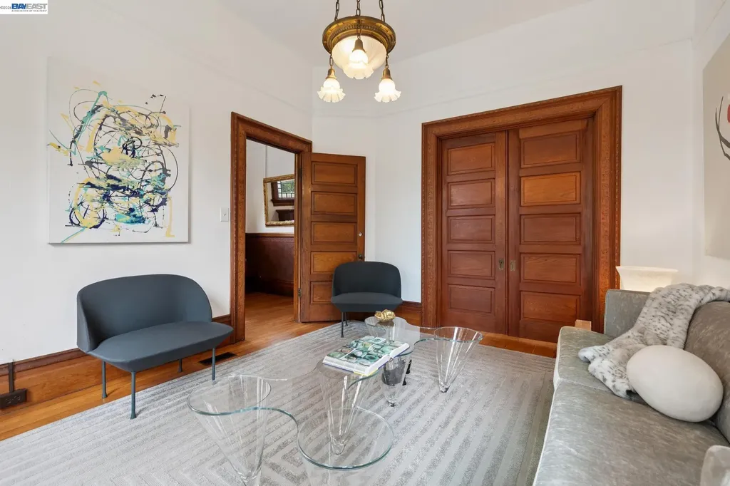 1615 Sherman Street Alameda CA 94501